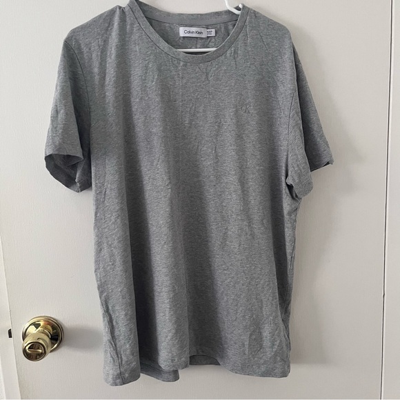 Calvin Klein Men’s Gray Tee XL - Picture 1 of 5